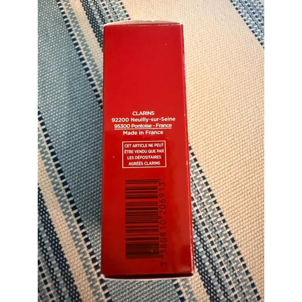 NIB Clarins Instant Light Lip Comfort Oil in 08 Blackberry